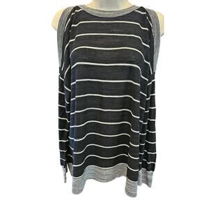 Ann taylor loft black white cold shoulder slouchy top blouse EUC teacher top M